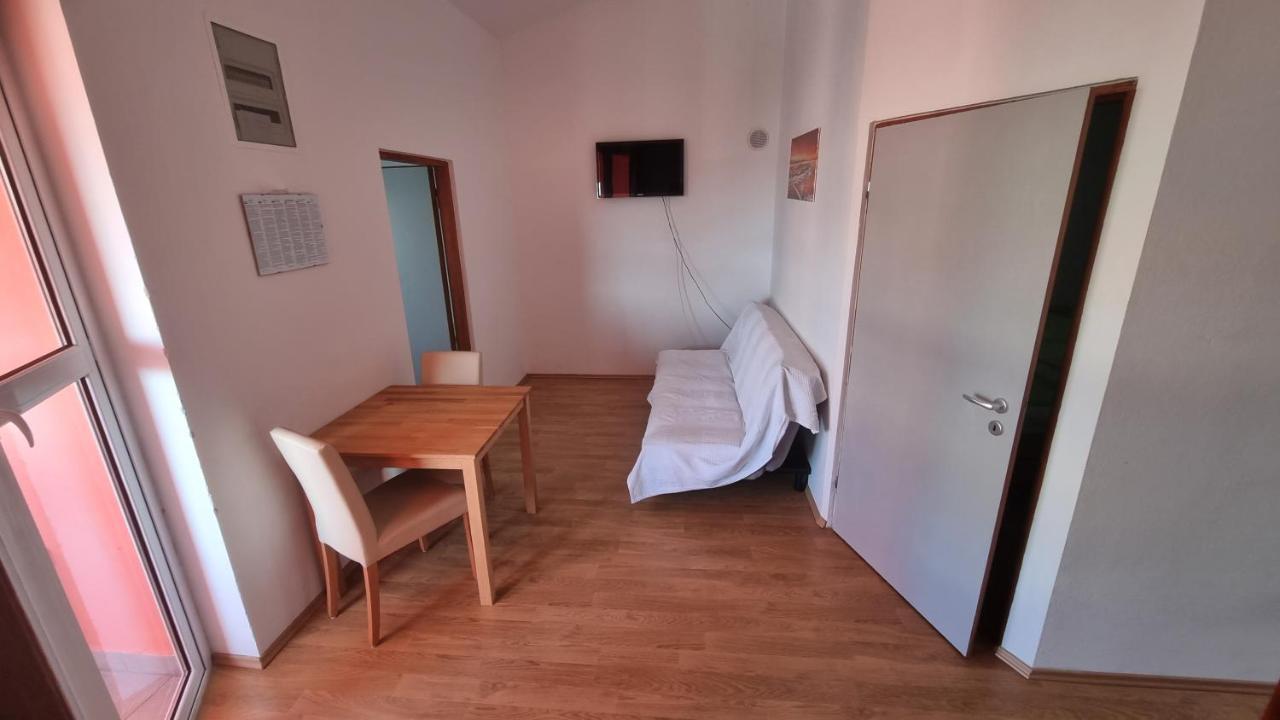 Haus Zarko Apartment Vir Luaran gambar