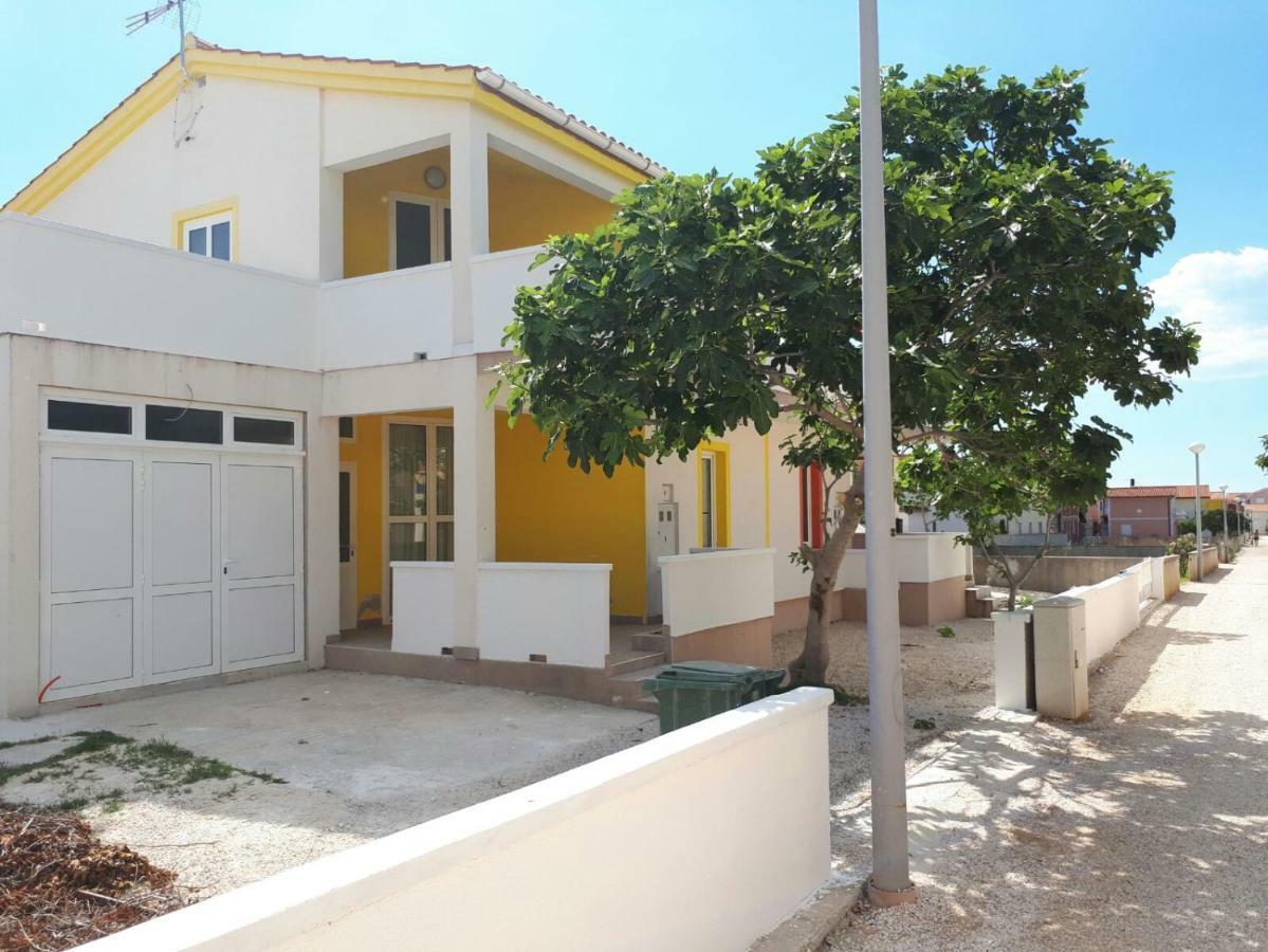 Haus Zarko Apartment Vir Luaran gambar
