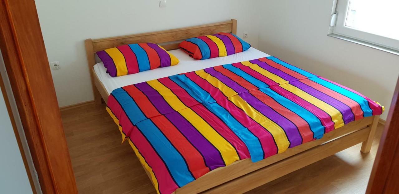 Haus Zarko Apartment Vir Luaran gambar